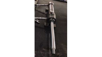 100 56-445 Servo hydraulic cylinder