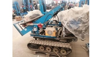 Water well drilling rig