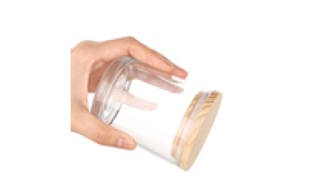 Free Sample Empty Transparent White Glass Candle Jars with Wooden Lid for Making Candles1