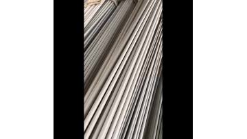 Small diameter stainless steel pipe