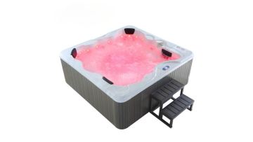 Jacuzzi With Fire Pit