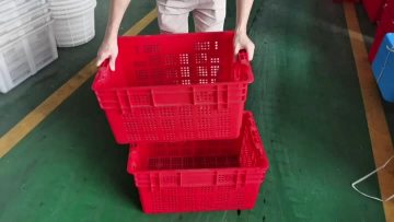 Plastic storage basket
