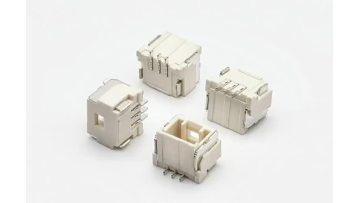 1.5mm Pitch Wafer Automotive-Grade Pin Header Connector SMT 3P