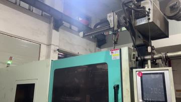 Taizhou Hongye Plastic Mould – Machines in Operation