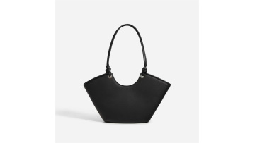 Fashionable Women's Leather Bag