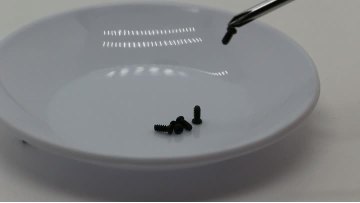 Pan head cross machine M1.6 SUS304 black medical monitor screws