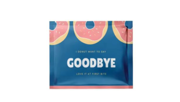 Lemon flavored wet wipes