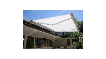 Retractable Awning