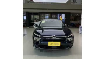 Modern Citroën C5 X for Innovative Drivers