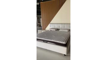 sample room 12