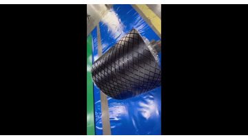 Wear-resistant rubber covered rhombic