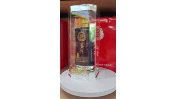 53% ABV Ginger Spirit in Transparent Box