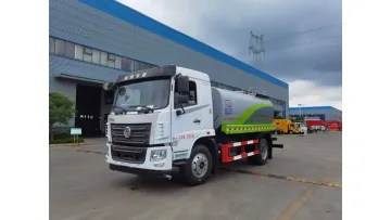 Premium Quality Dongfeng 4X2 13cbm High-Efficiency Water Sprinkler Vehicle1