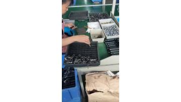 608 lock head assembly