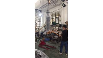 Cowest vacuum lifter for 100kg plank1