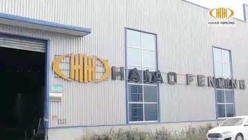 Haiao industry cheap hot dipped galvanized diamond shape wire sports field chain link fence with accessories1