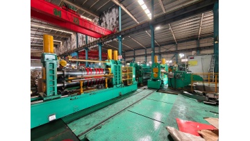Double knife holder slitting line