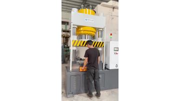 Hydraulic Press Equipment