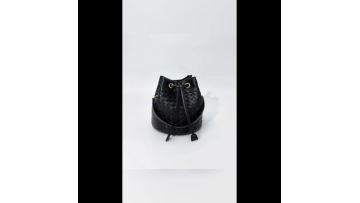 Fashionable Large Capacity Leather Bag