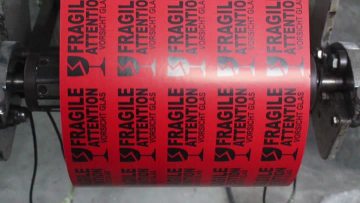 Red Fragile Jumbo Label Roll