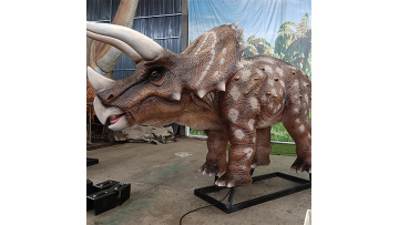 animatronic triceratops jurassic park