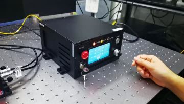 wavelength tunable laser operation