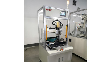 Automatic screw machine