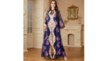 2025 Eid Arabian Dubai Embroidered Modest Dress Muslim Party Evening Robe Luxury Abaya Dress for Women1