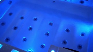 HL-5811 family leisure hot tubs
