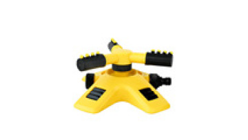 Lawn Watering 360 Degree Rotation Plastic Rotating Garden Lawn Water Sprinkler1