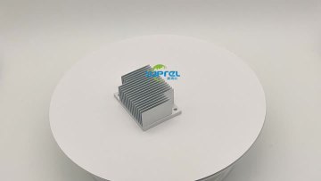 Data circuit heatsinks