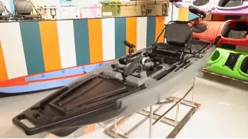 Big Fish 108 Pedal Fishing Kayak Electric Drive Propeller Boat1