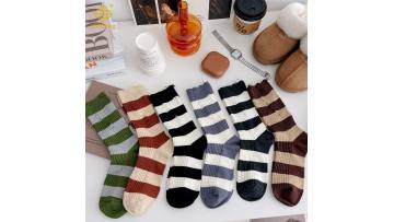 Korean version perforated socks ins striped pile socks mid tube