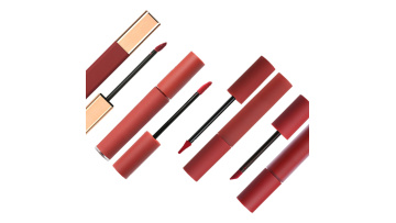 Non-stick lip gloss video