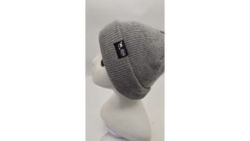 CF-M-0095 Knitted beanie (1)