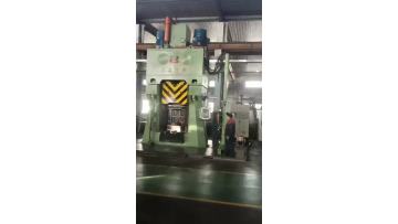 On site use of CNC fully hydraulic forging hammer by overseas users