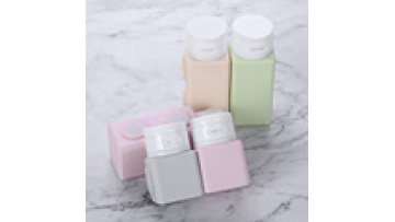 2022 New Design Reusable Portable Refillable Outdoor Travel Kit 45ML 100Ml Squeeze Shampoo Cosmetic Silicone Travel Bottle Set1