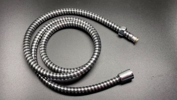 Anti-Kink Black Color Hand Shower PVC Plastic Hand Shower Hose with Shiny Silver Thread1