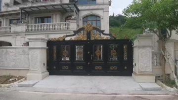 Villa area translation automatic door
