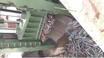 Automatic Gantry Type Metal Shear for Steel Mill and Recycling Yard