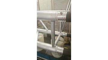 209 Pin Connection Truss