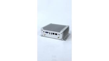 X114 Dual LAN Dual COM Triple Display