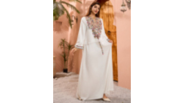 New Custom Muslim Women's Abaya Robe Elegant Embroidery Stitching Premium Fabric Modest Islamic Dress for Middle East1