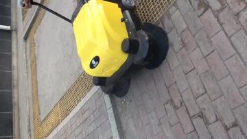 CD1000F Outdoor residential corridor concrete brick floor leaves cleaning