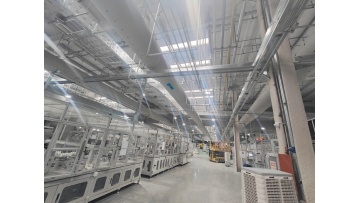 Which is more cost-effective, fabric ducts or traditional metal ducts