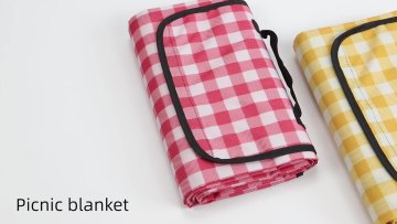 Wholesale waterproof buffalo outdoor picnic blanket camping1