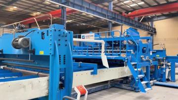 Concrete reinforcement wire mesh welding line