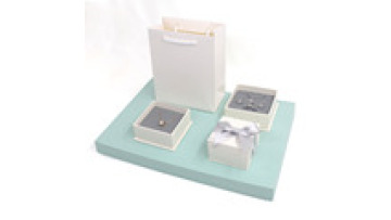 Wholesale Small Jewelry Packaging Paper Box Necklace Ring Bracelet Earring Jewelry Boxes1