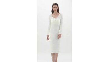 Flared-Sleeve V-neck Kint Dress 