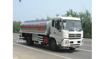 Professional-Grade Dongfeng 4X2 12.9cbm Bulk Fuel Transporter Truck1